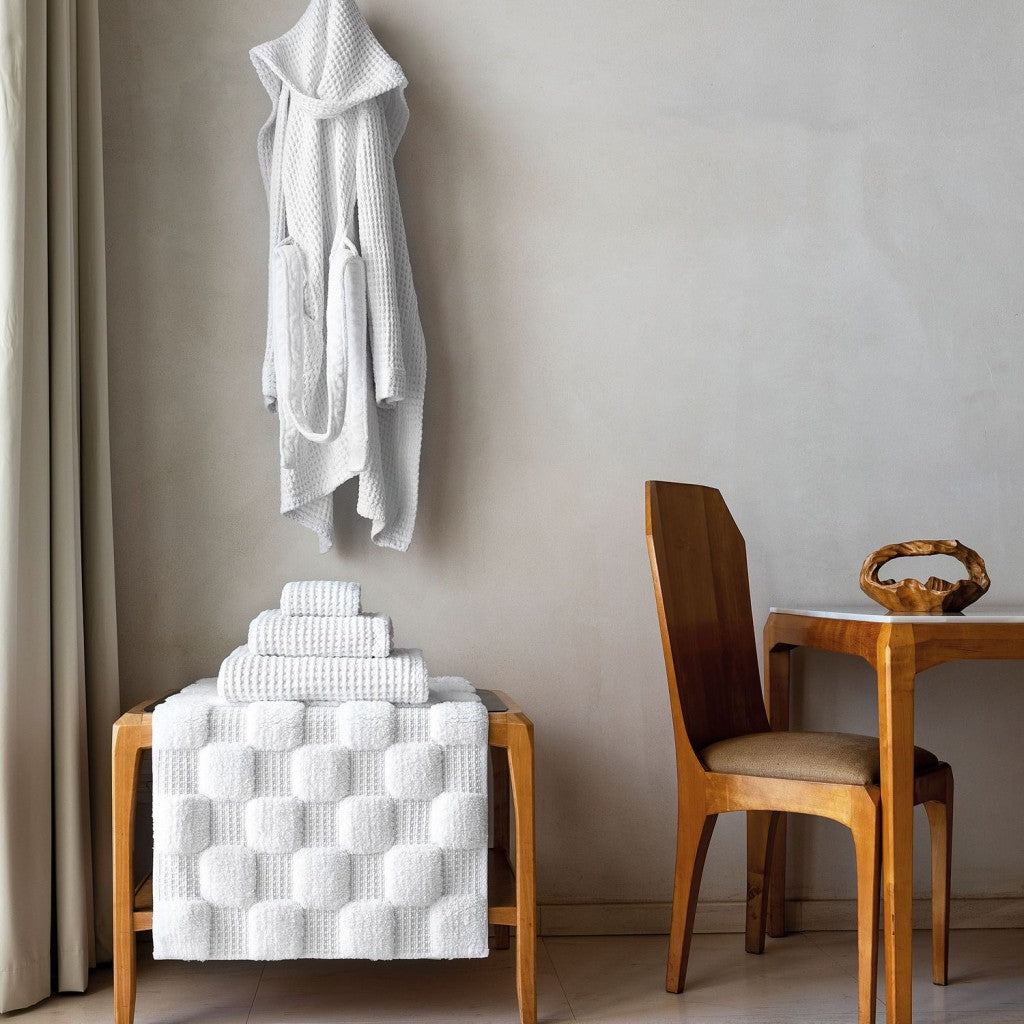 Aura Bath Rug