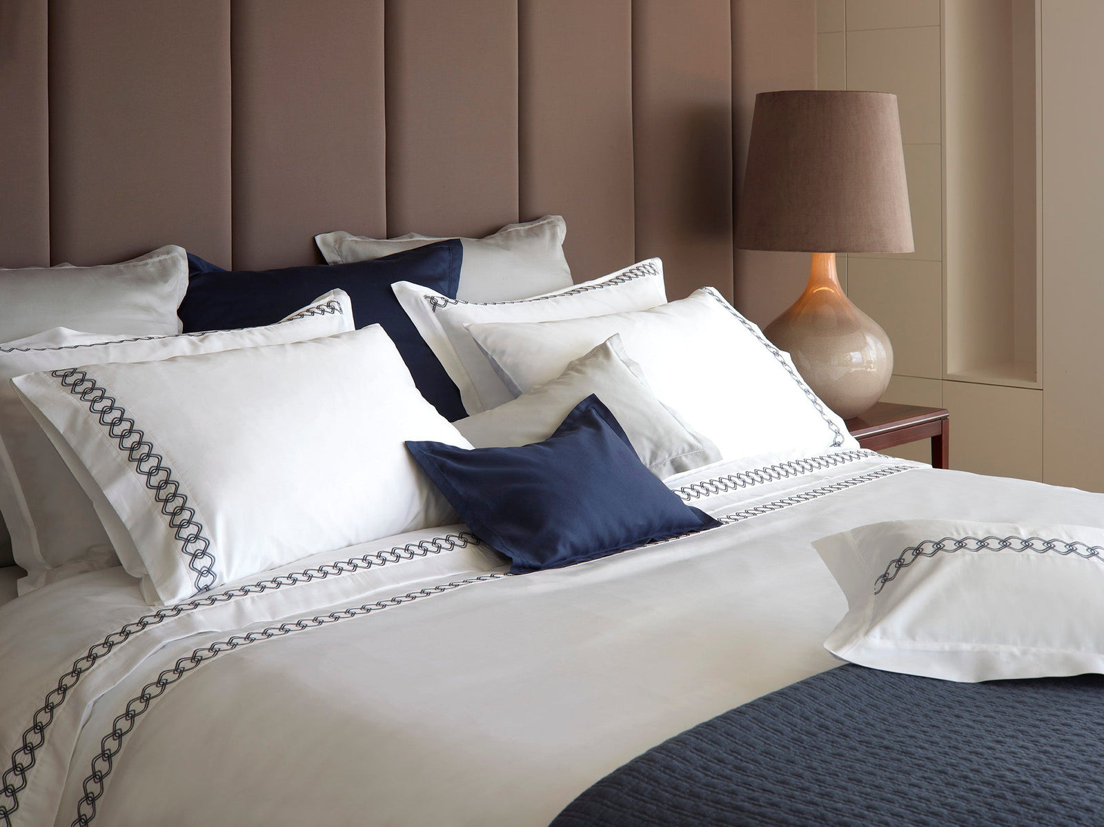 How to Make a Bed the European Way: A Minimalist Guide