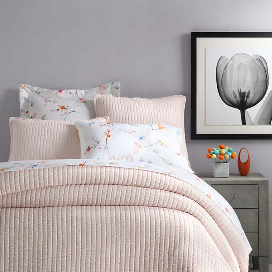 BOYFRIEND WHITE MATELASSÉ COVERLET
