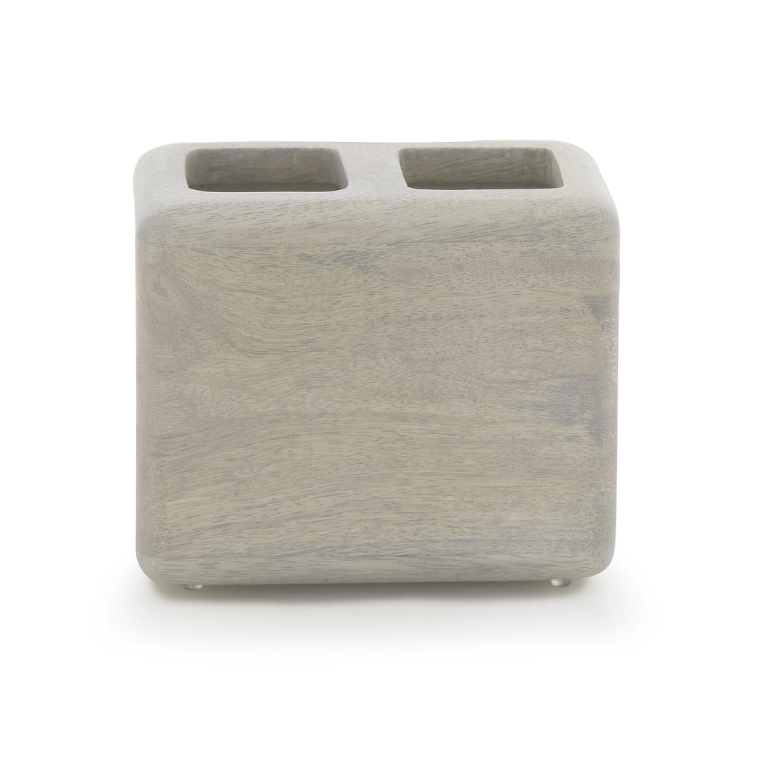 Fiji Bath Accessories